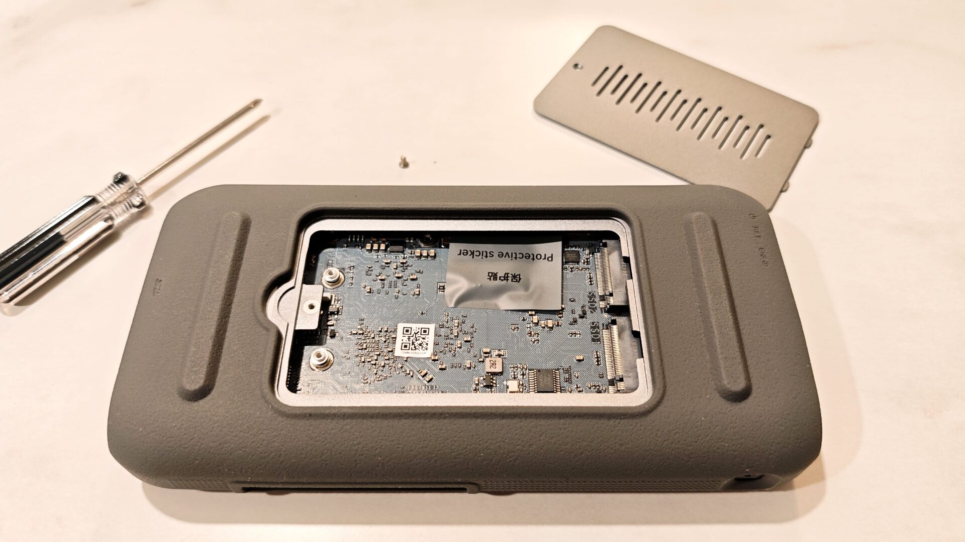 UnifyDrive UT2 Portable NAS Review