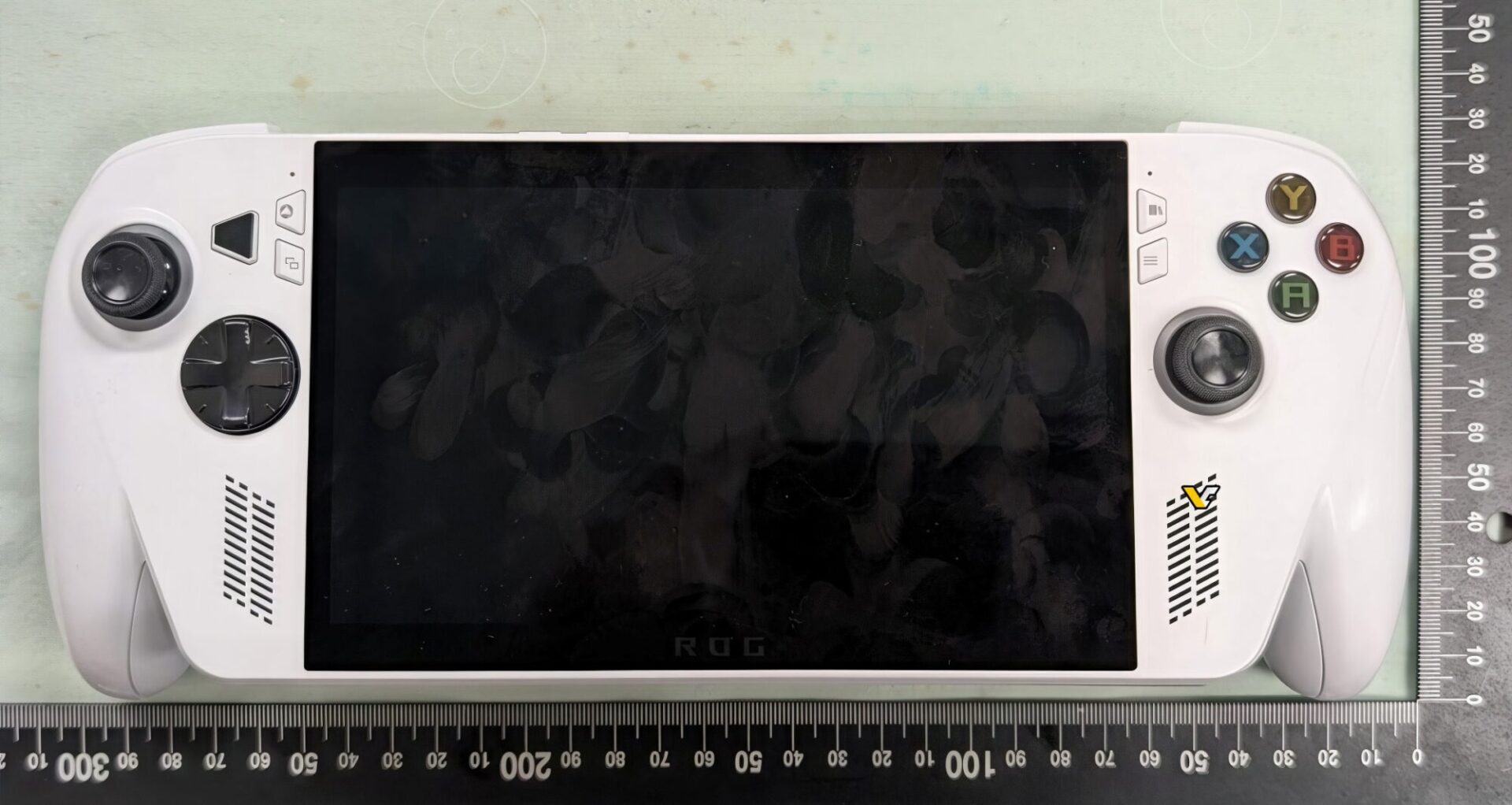 First ASUS Xbox Handheld Pics Leak From FCC, Alongside ROG Ally 2