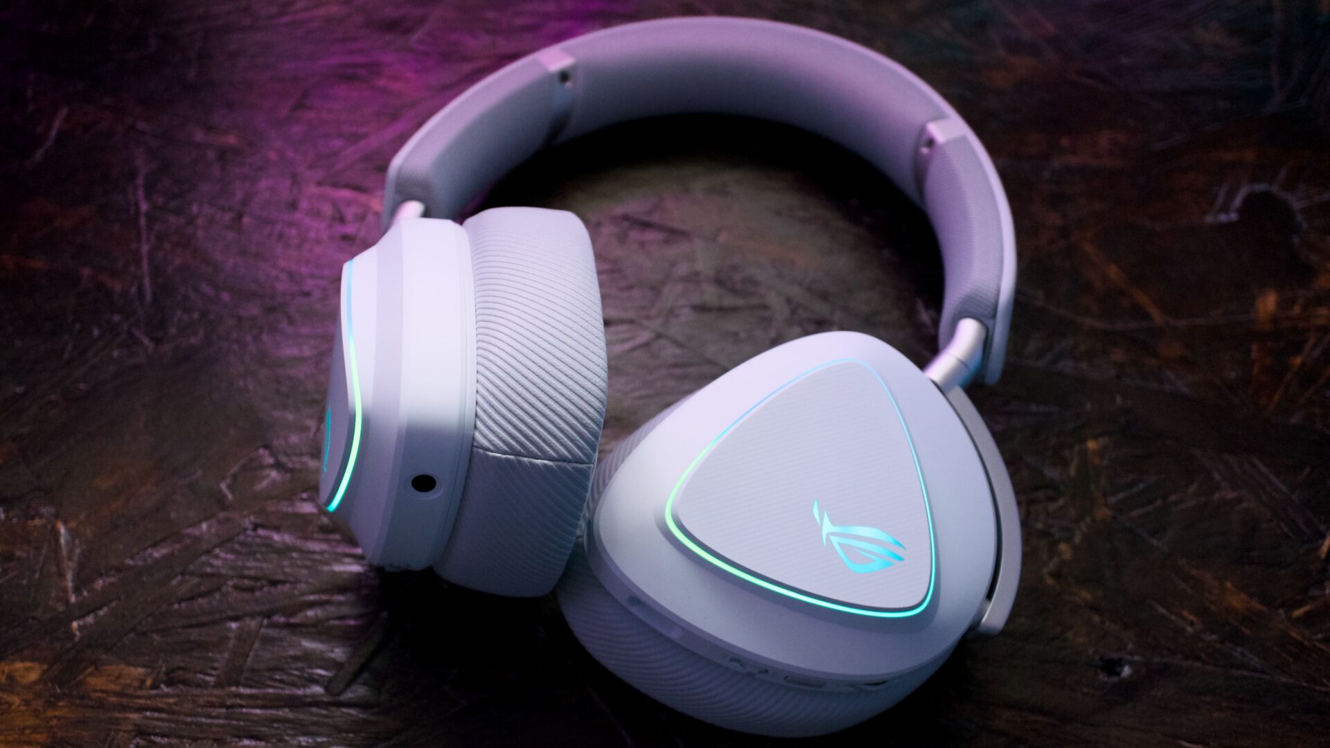 ASUS ROG Delta II Wireless Headset Review