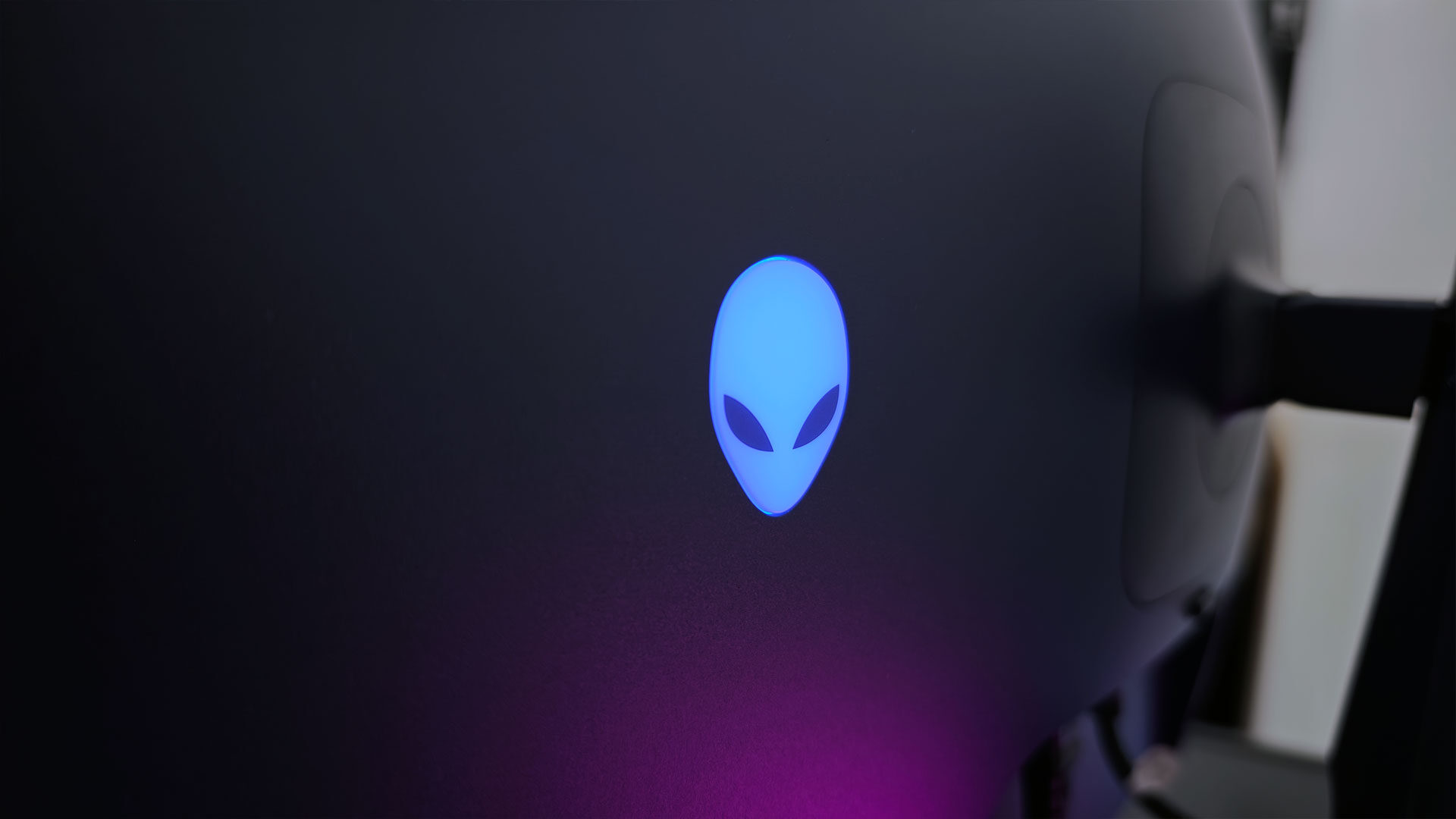 Alienware AW3425DW QD-OLED Gaming Monitor Review