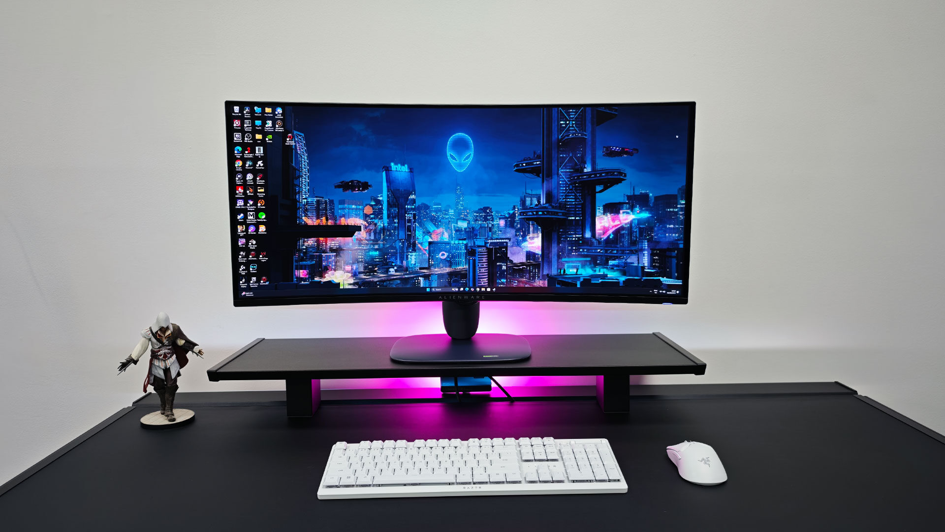 Alienware AW3425DW QD-OLED Gaming Monitor Review