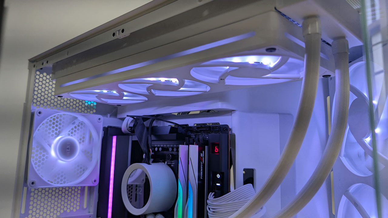 NZXT H9 PC Case Review