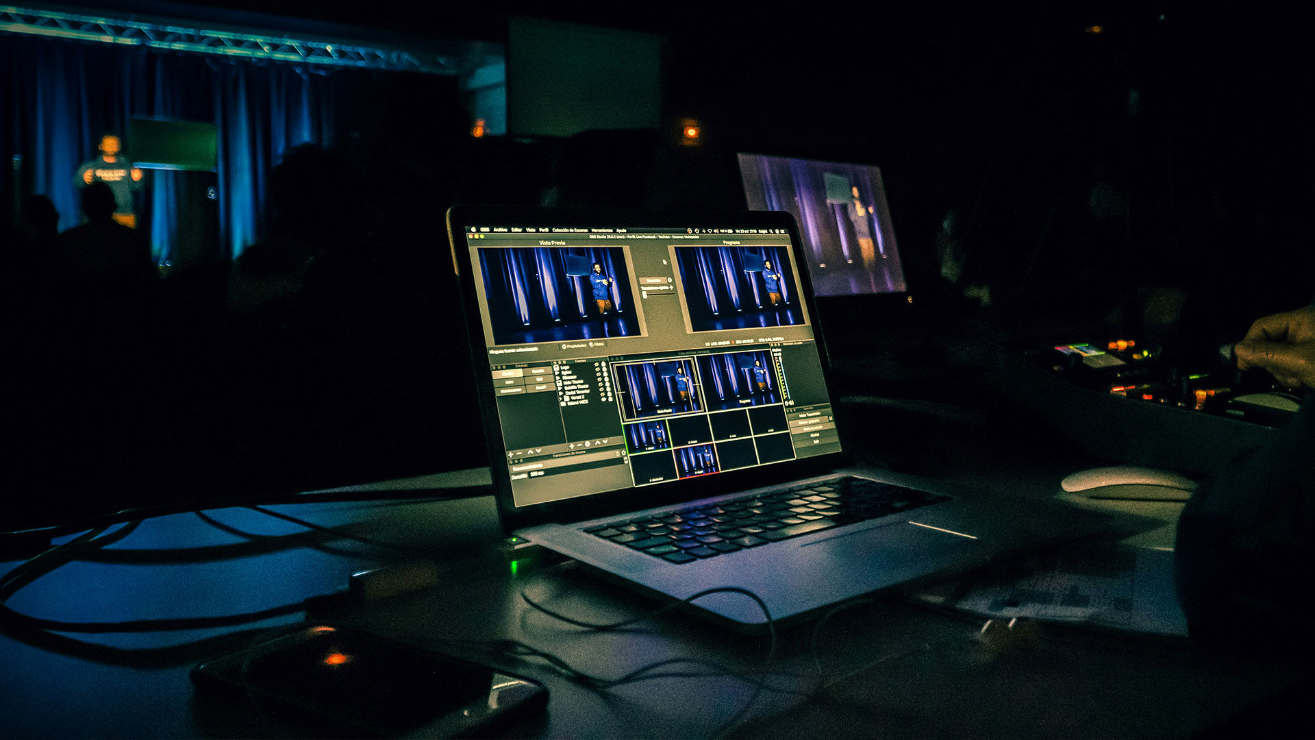 Portability vs. Power: Which Device is Best for Live Streaming?