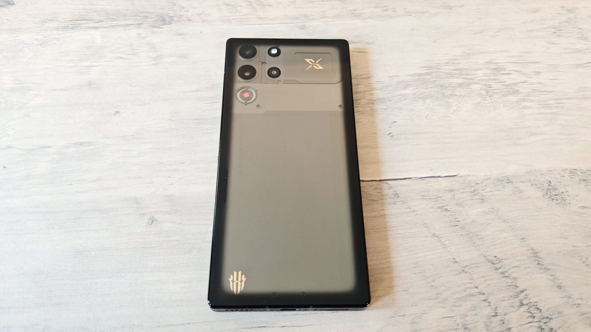 REDMAGIC 10S Pro Smartphone Review