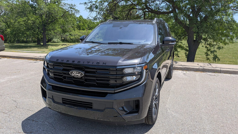 2025 Ford Expedition Platinum Edition Review