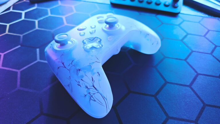 GameSir T7 Pro Floral Xbox Controller Review