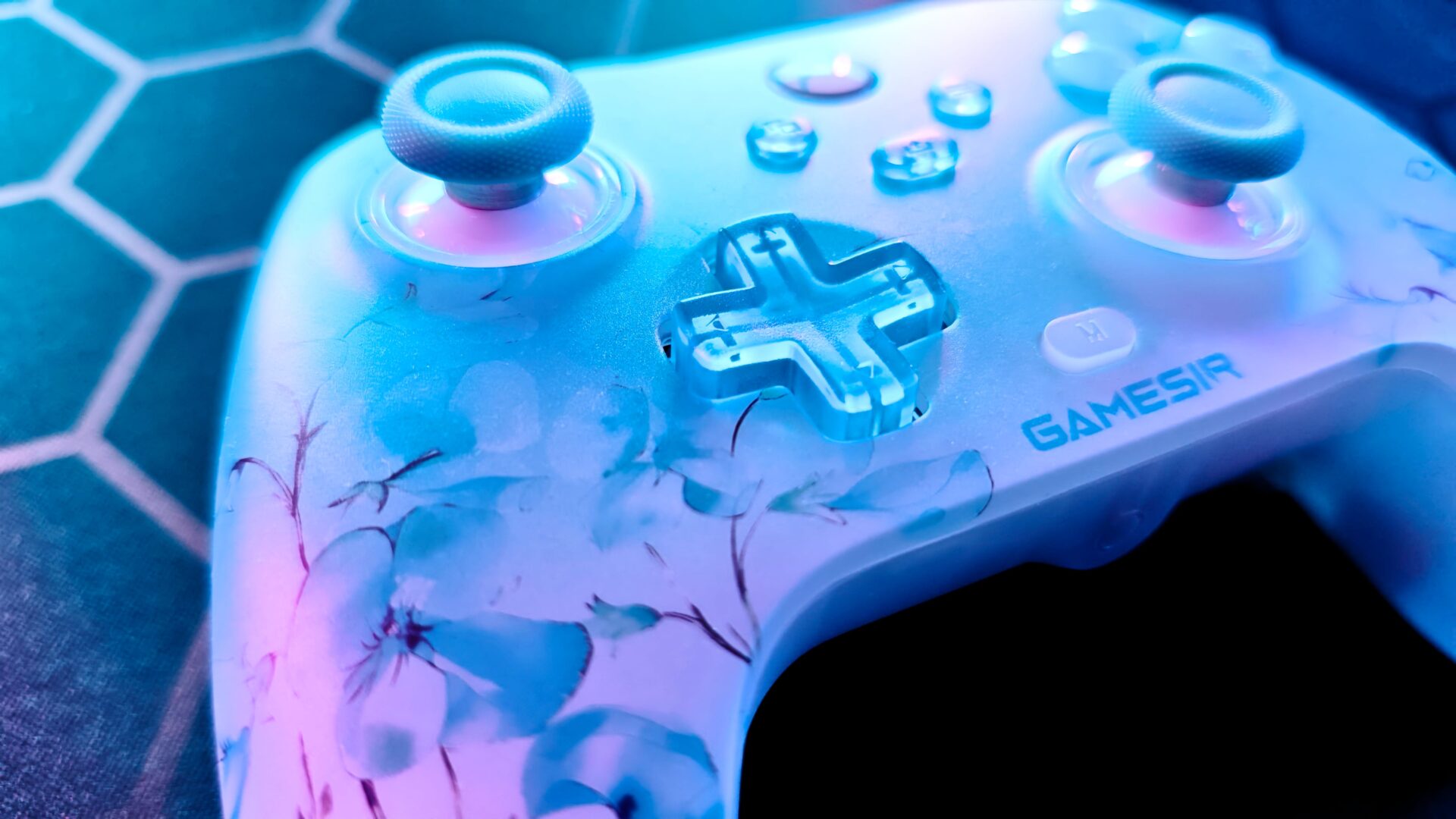 GameSir T7 Pro Floral Xbox Controller Review