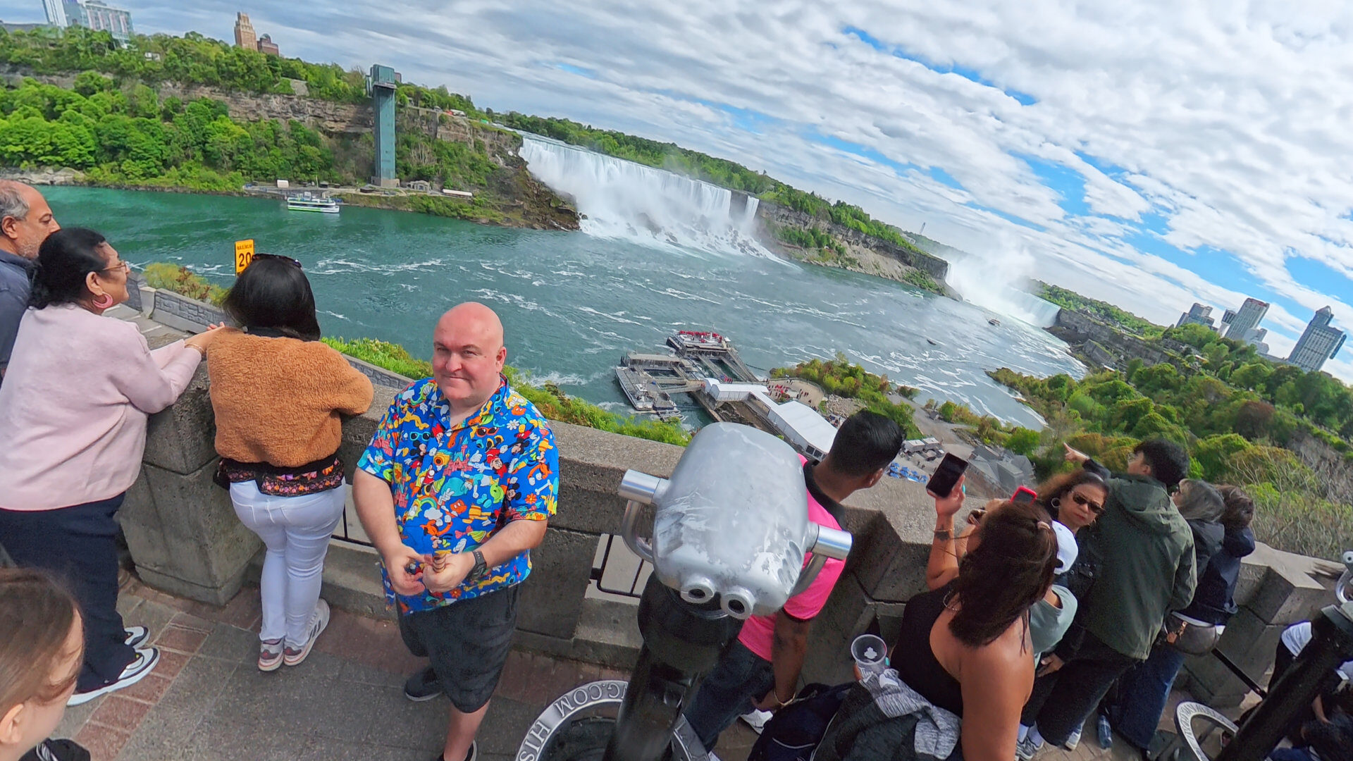  Insta360 X5 Camera Review