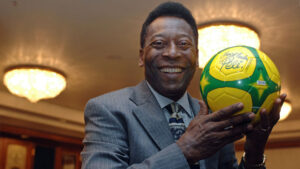 Pelé Makes Historic Debut in eFootball