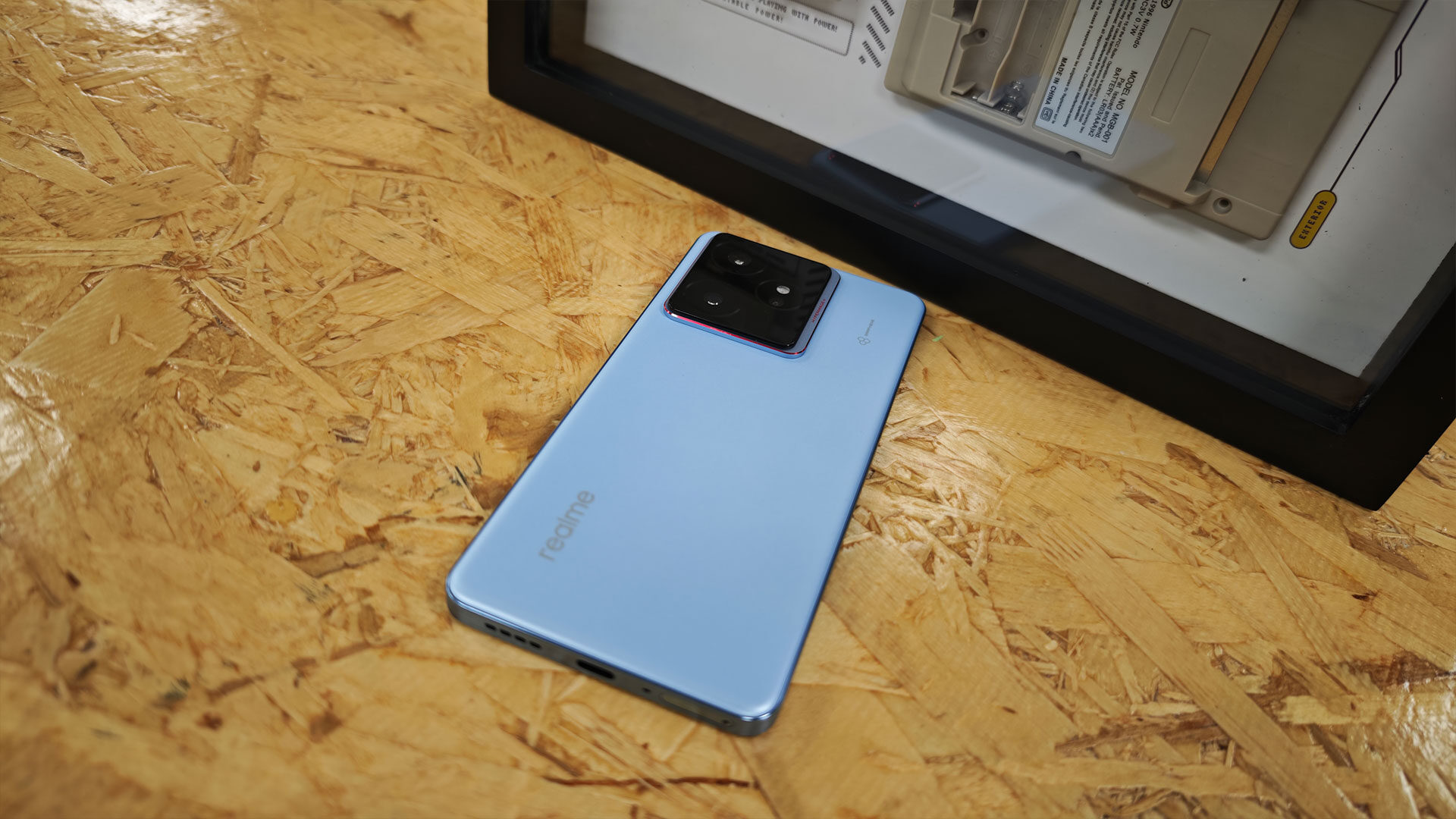 RealMe GT 7 Smartphone Review