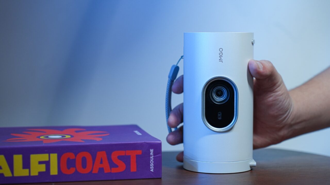 Back-to-School Reinvented with the JMGB PicoPlay Projector