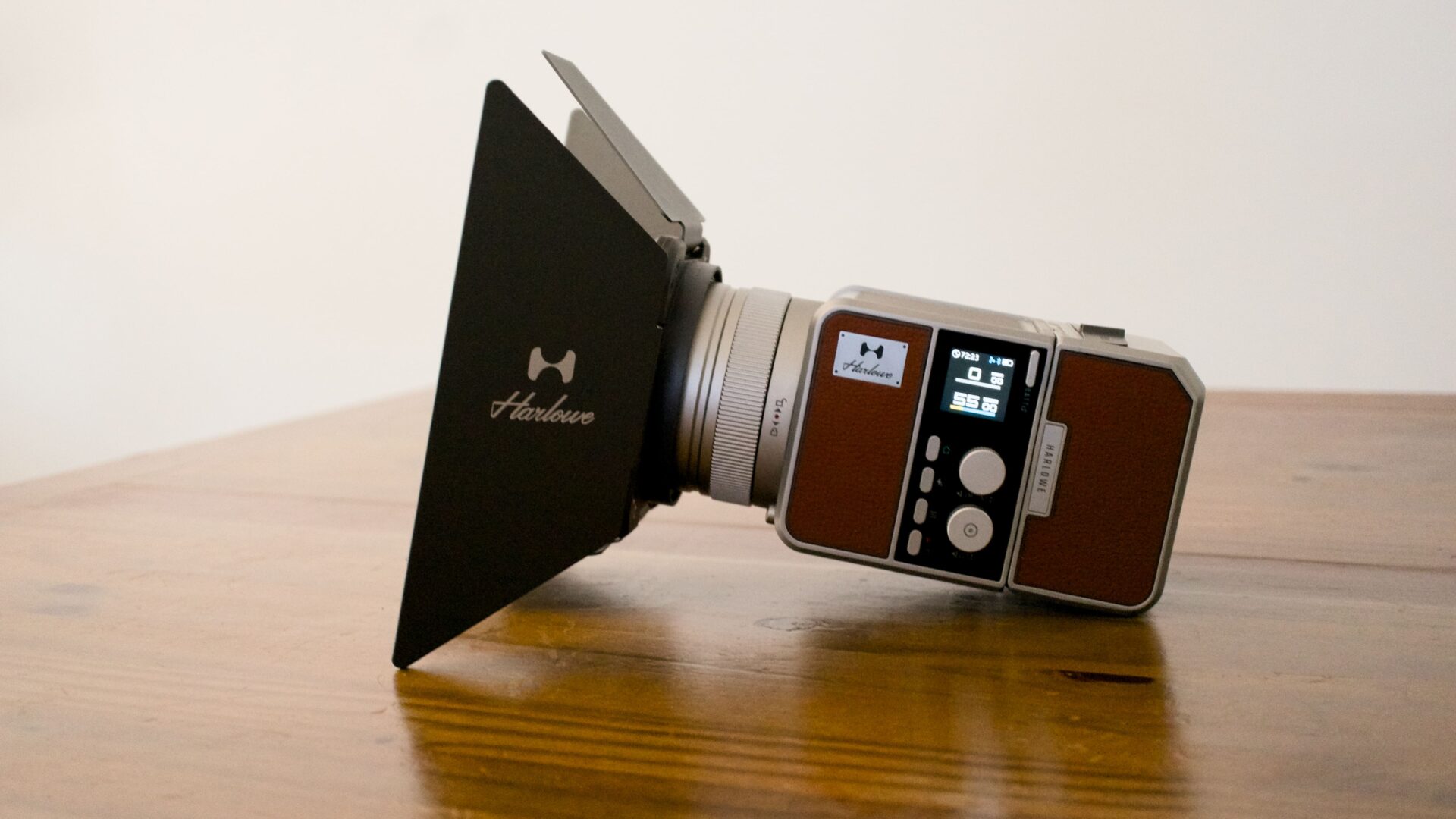 Harlowe Avant Max Creator Kit Light Review