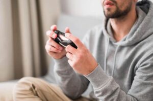 Why Pseudonymity Still Shapes Creative Development in Gaming Communities