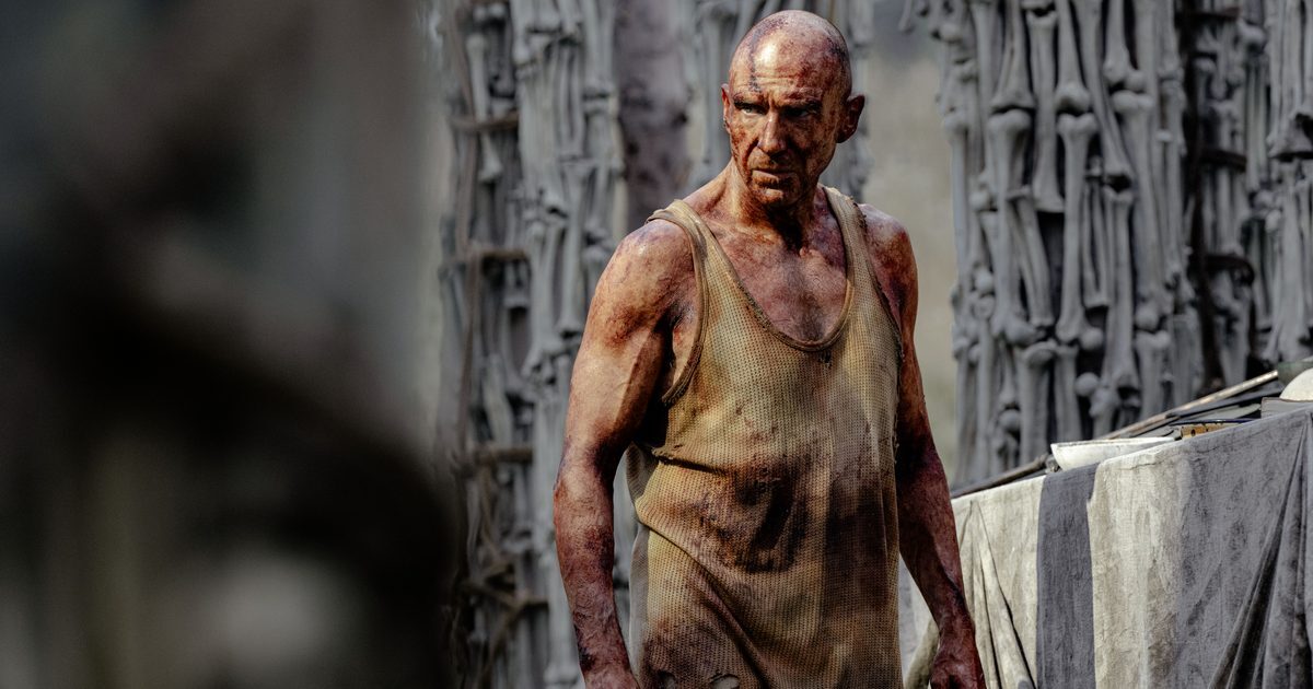 28 Years Later: The Bone Temple's First Trailer Exposes Survivor Bloodlust & Ralph Fiennes Returns