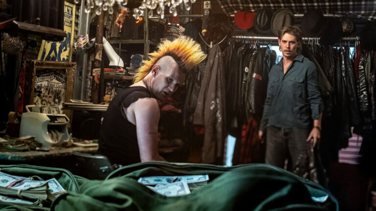 Caught Stealing Review