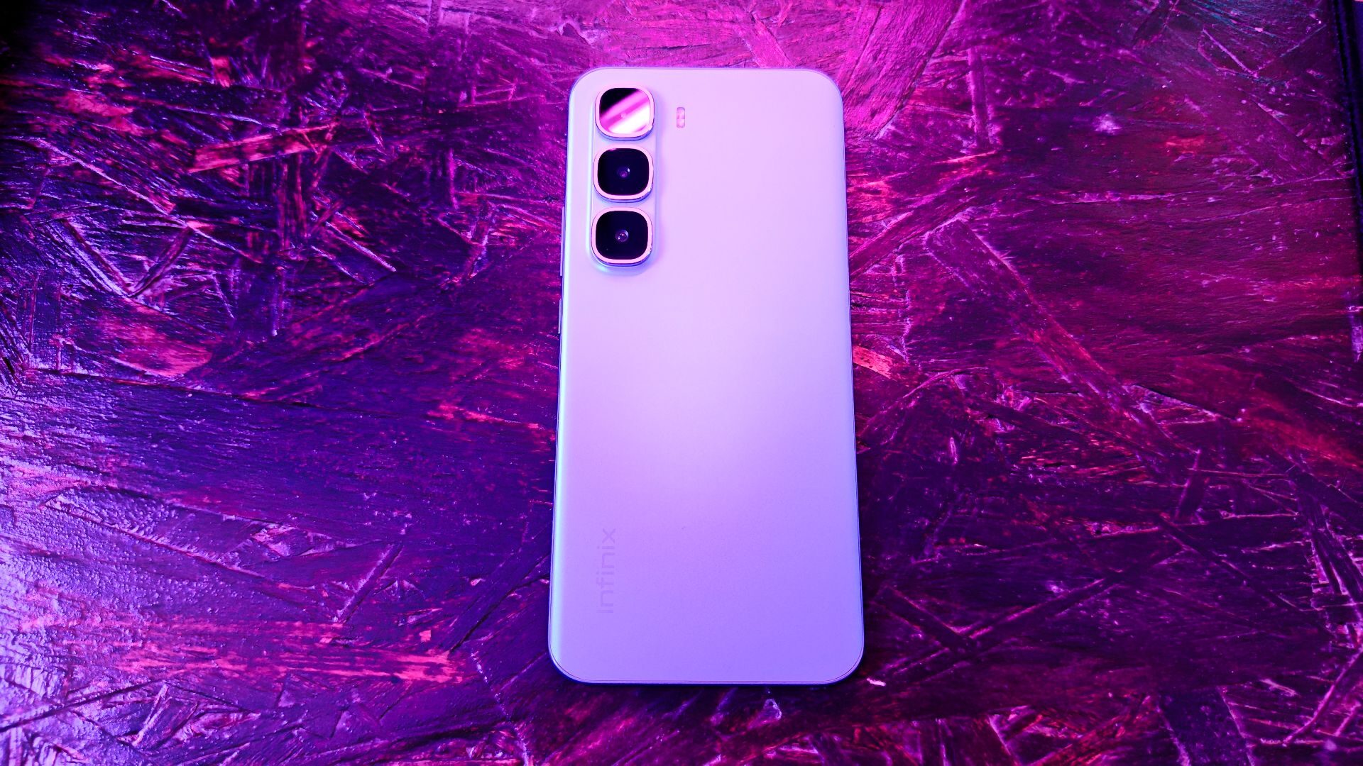 Infinix HOT 60 Pro+ Smartphone Review