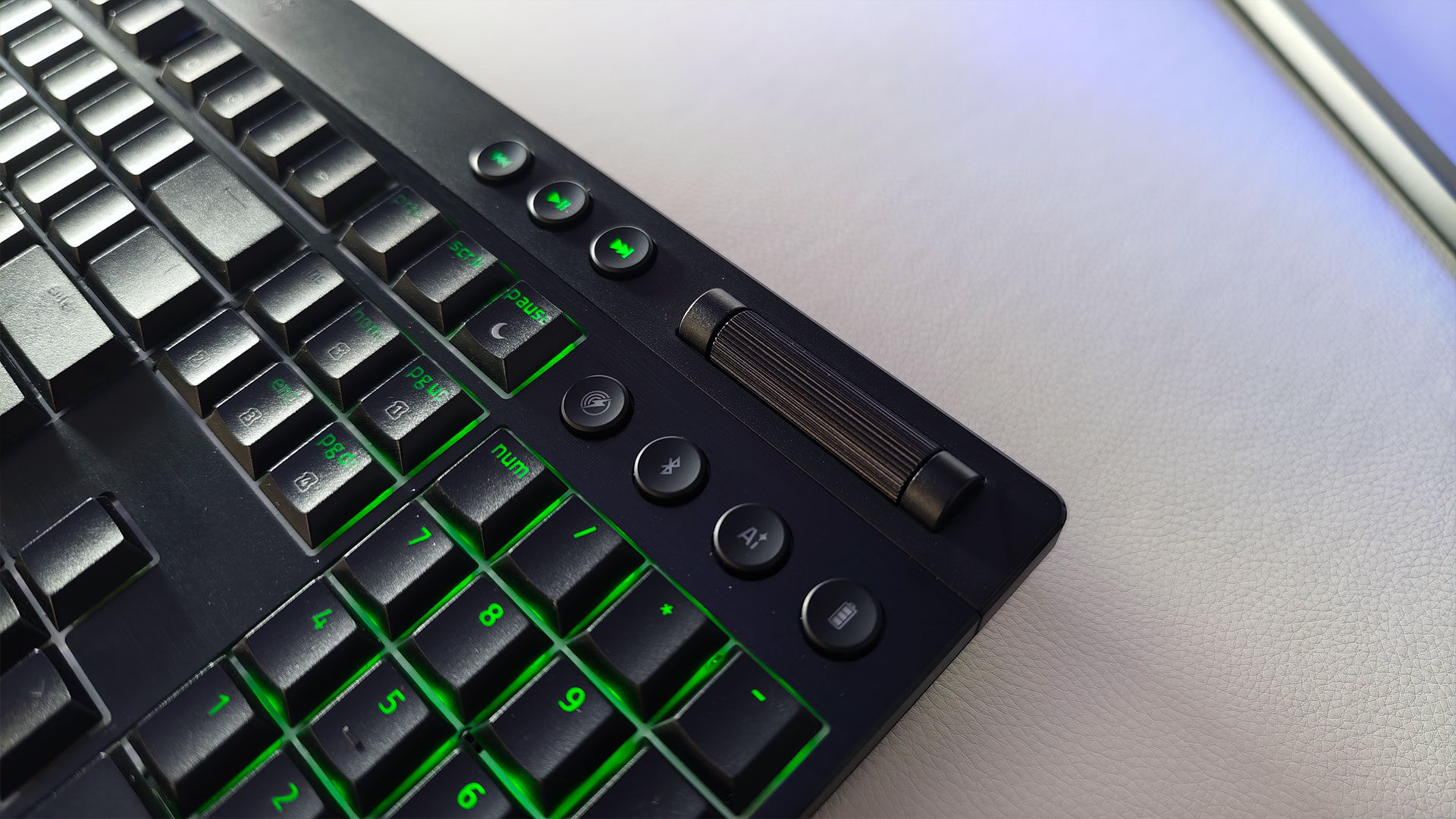 Razer BlackWidow V4 Low Profile Keyboard Review