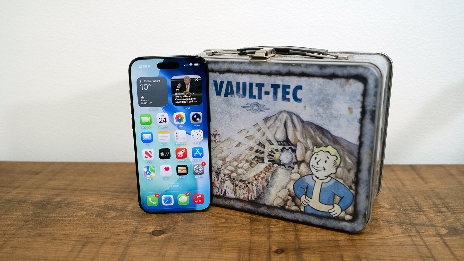 Apple iPhone Air 17 Smartphone Review