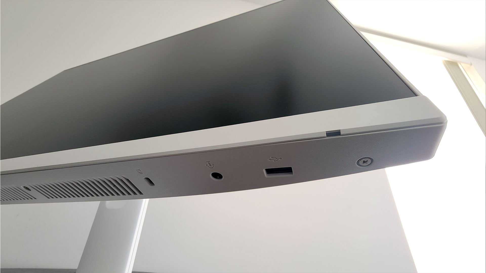 ASUS V400 AiO 27-inch All-in-One PC review