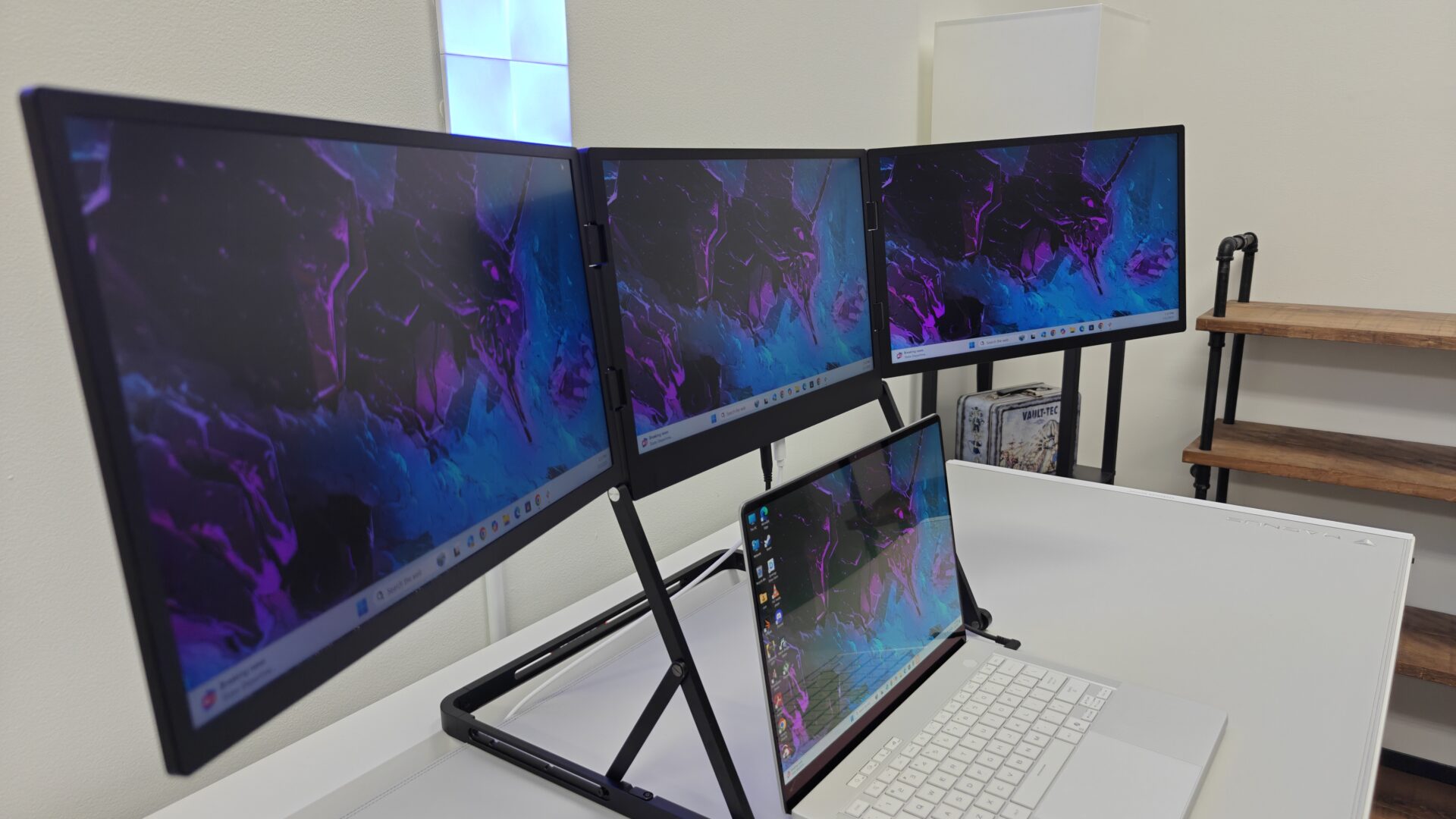 Aura Triple Aero 15.6” Pro Max Monitor Review