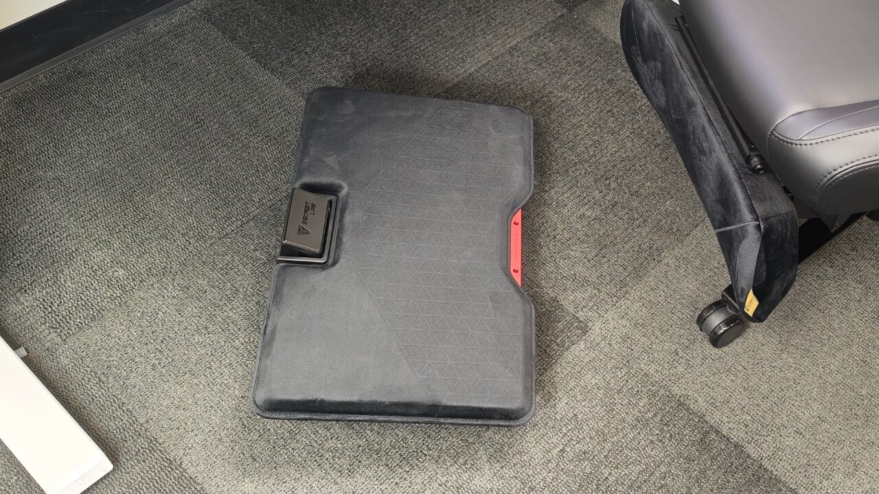 Get Cozy with the Secretlab Footrest & Legrest Line Get Cozy with the Secretlab Footrest & Legrest Line