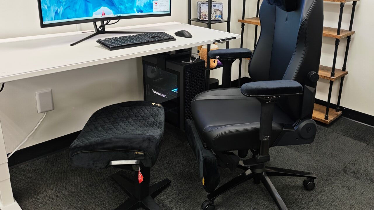 Get Cozy with the Secretlab Footrest & Legrest Line Get Cozy with the Secretlab Footrest & Legrest Line