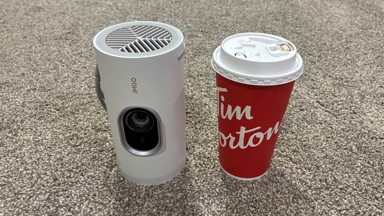 JMGO PicoPlay Portable Projector Review