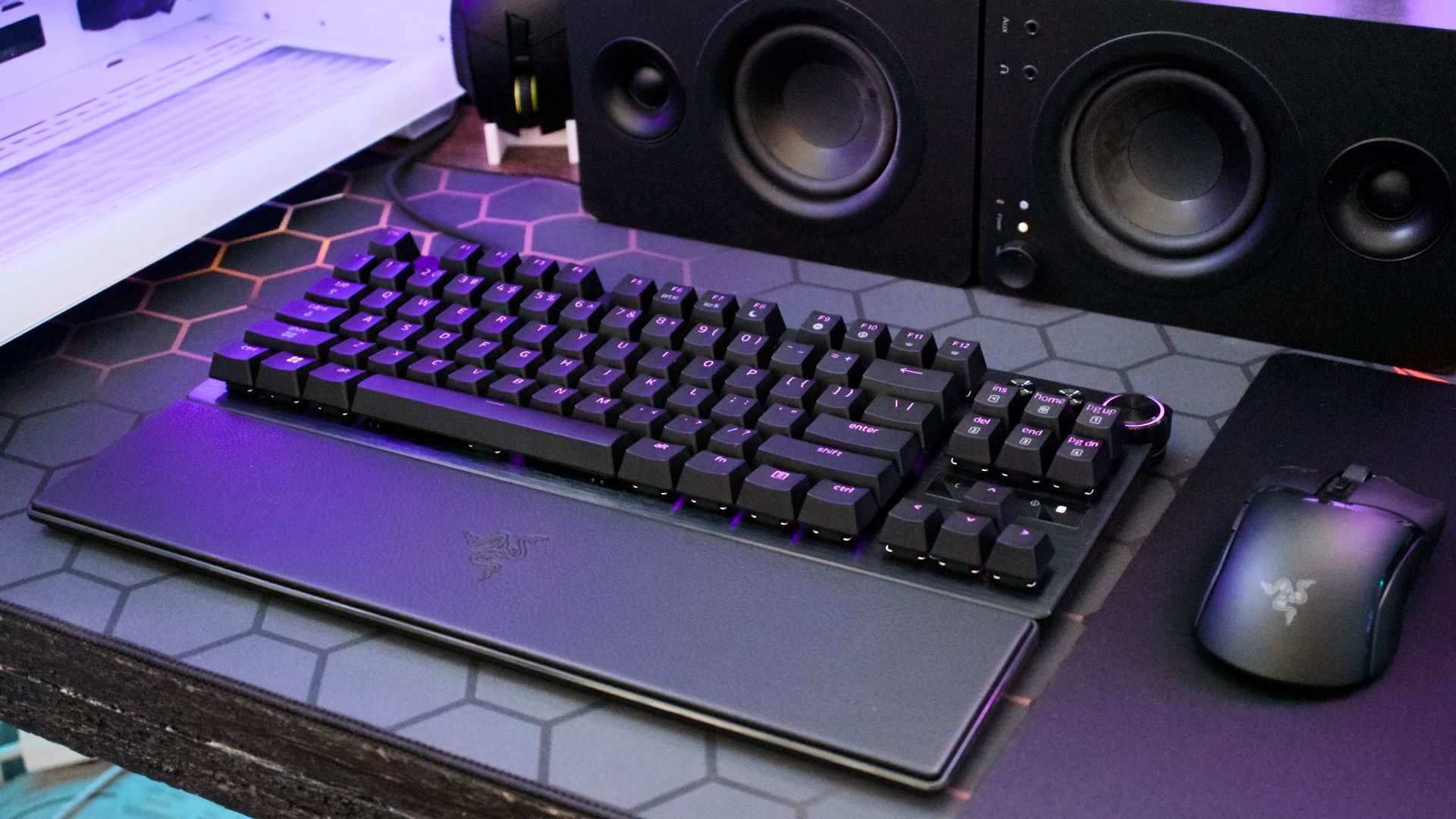 Razer Huntsman V3 Pro 8Khz TKL Keyboard Review