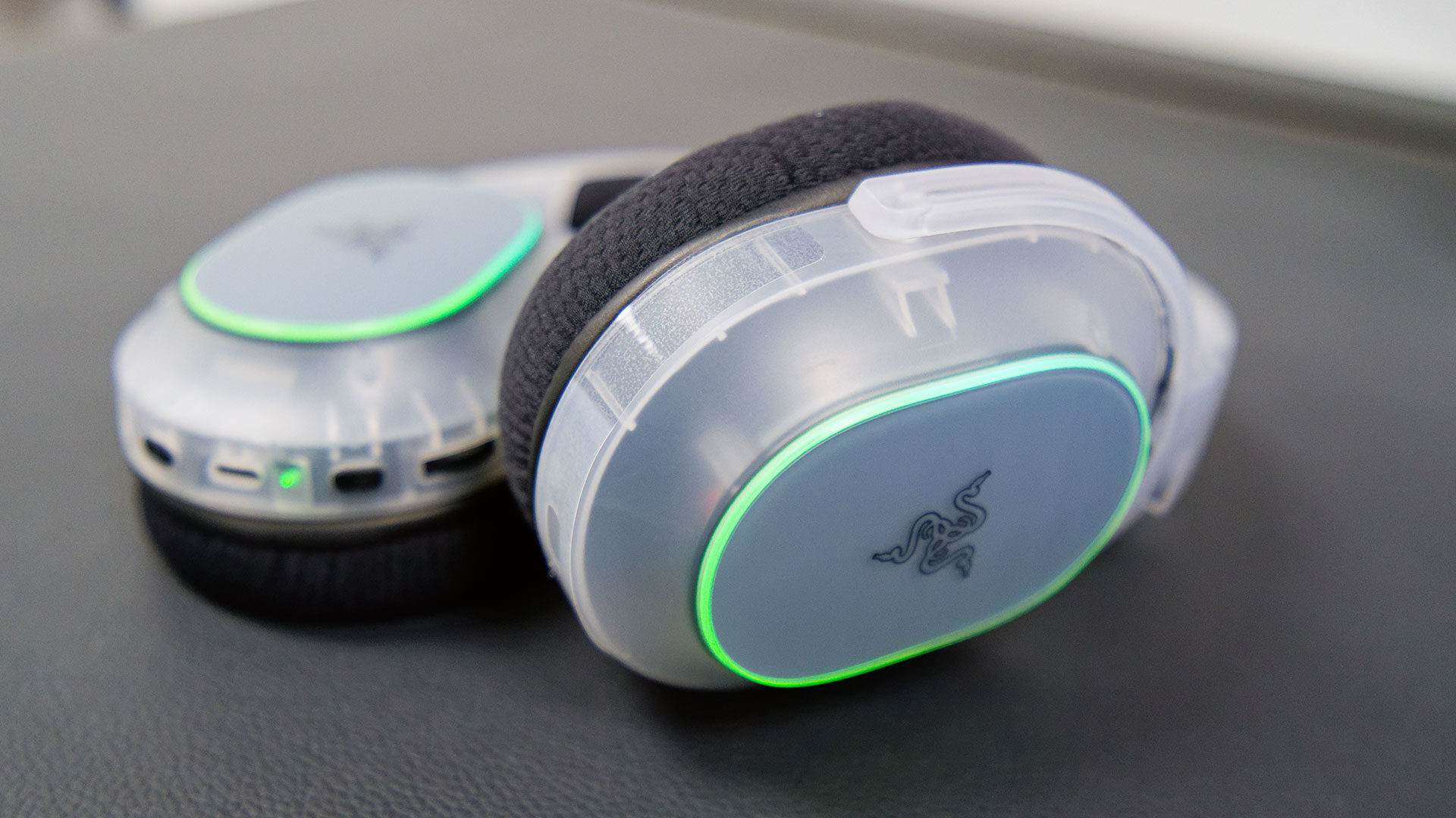 Razer’s Phantom White Line Puts a Clean, Futuristic Spin on Gaming Gear Razer’s Phantom White Line Puts a Clean, Futuristic Spin on Gaming Gear