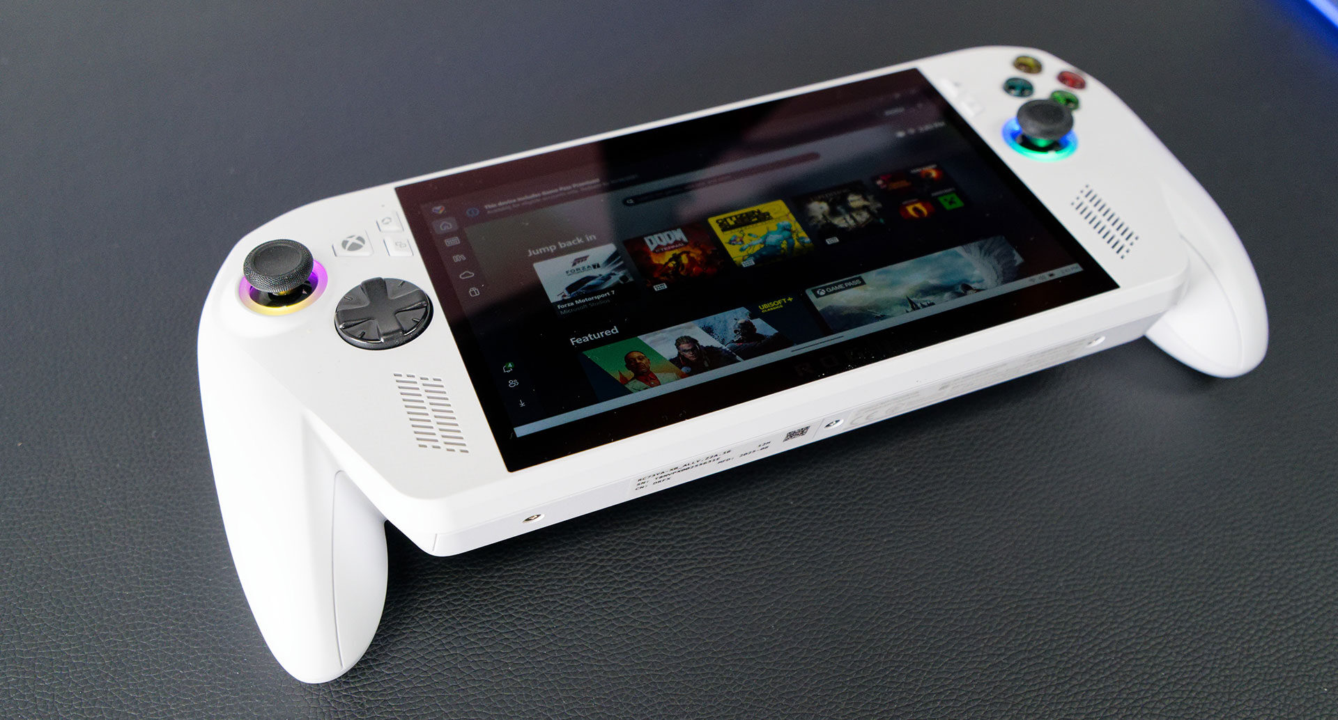 ROG Xbox Ally Handheld Review