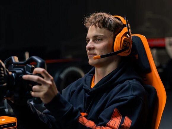 Logitech A50 X Lightspeed Wireless Gaming Headset McLaren Racing Edition Review