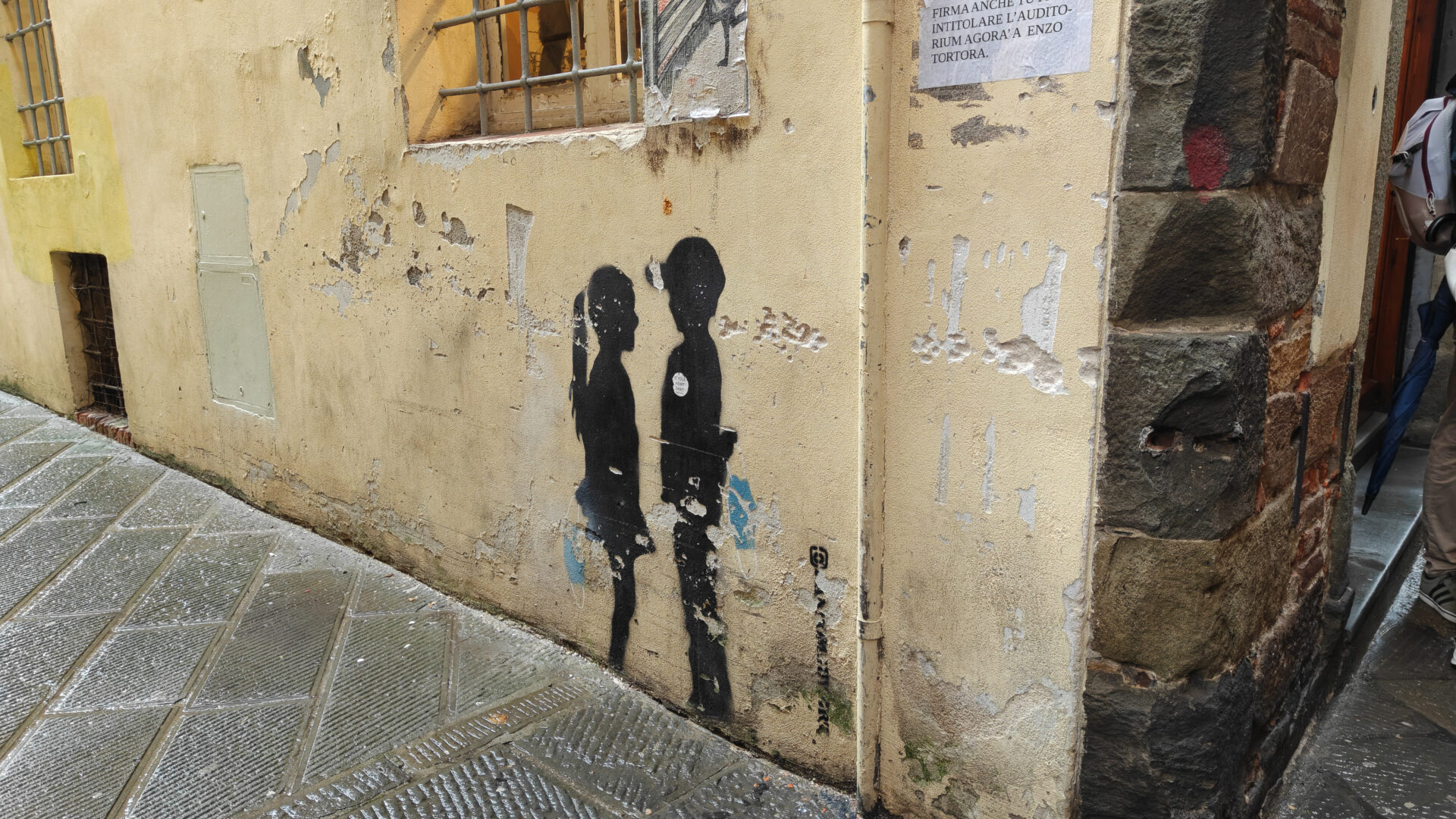 OnePlus 15 Smartphone Review