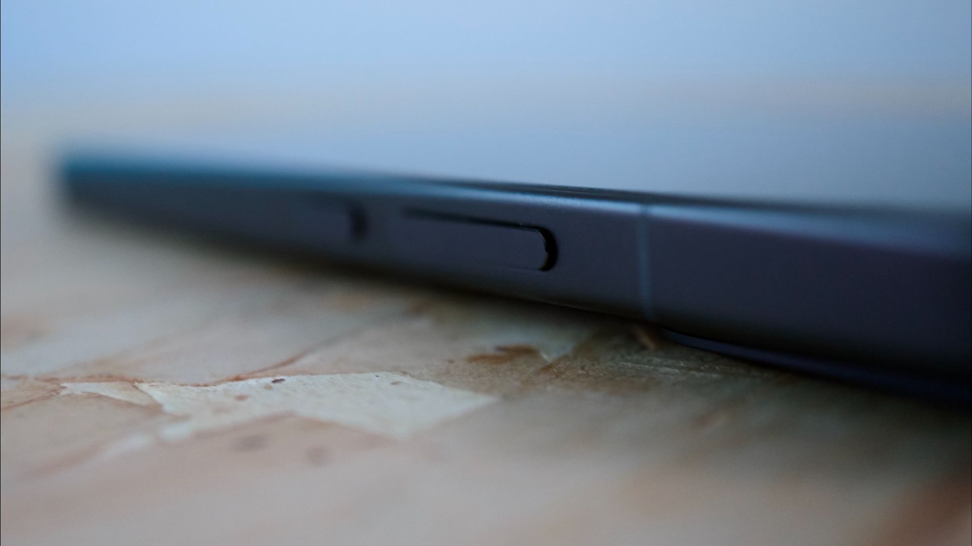 POCO F8 Ultra Smartphone Review