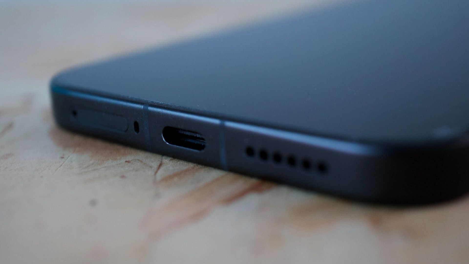 POCO F8 Ultra Smartphone Review