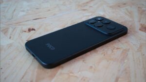 POCO F8 Ultra Smartphone Review