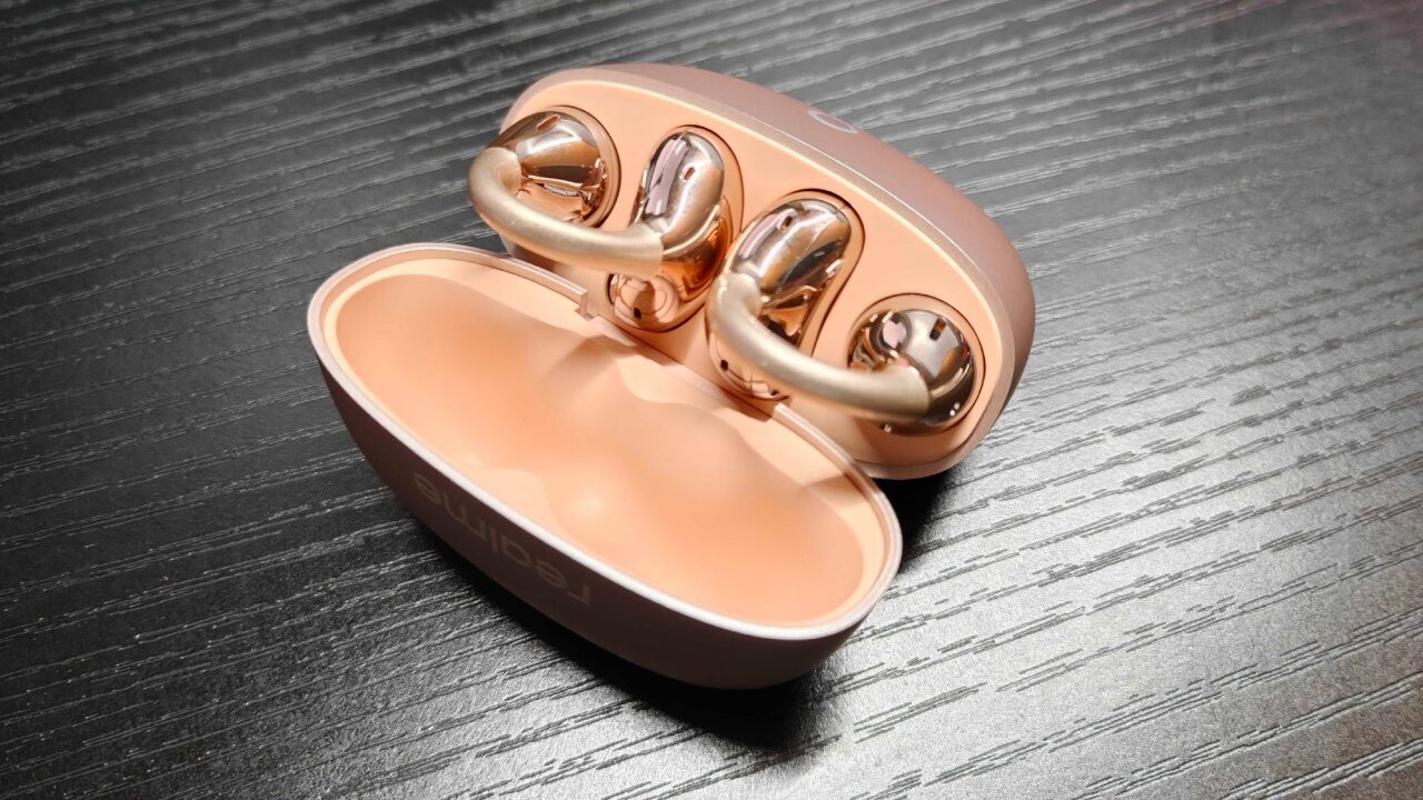 Realme Buds Clip Earbuds Review