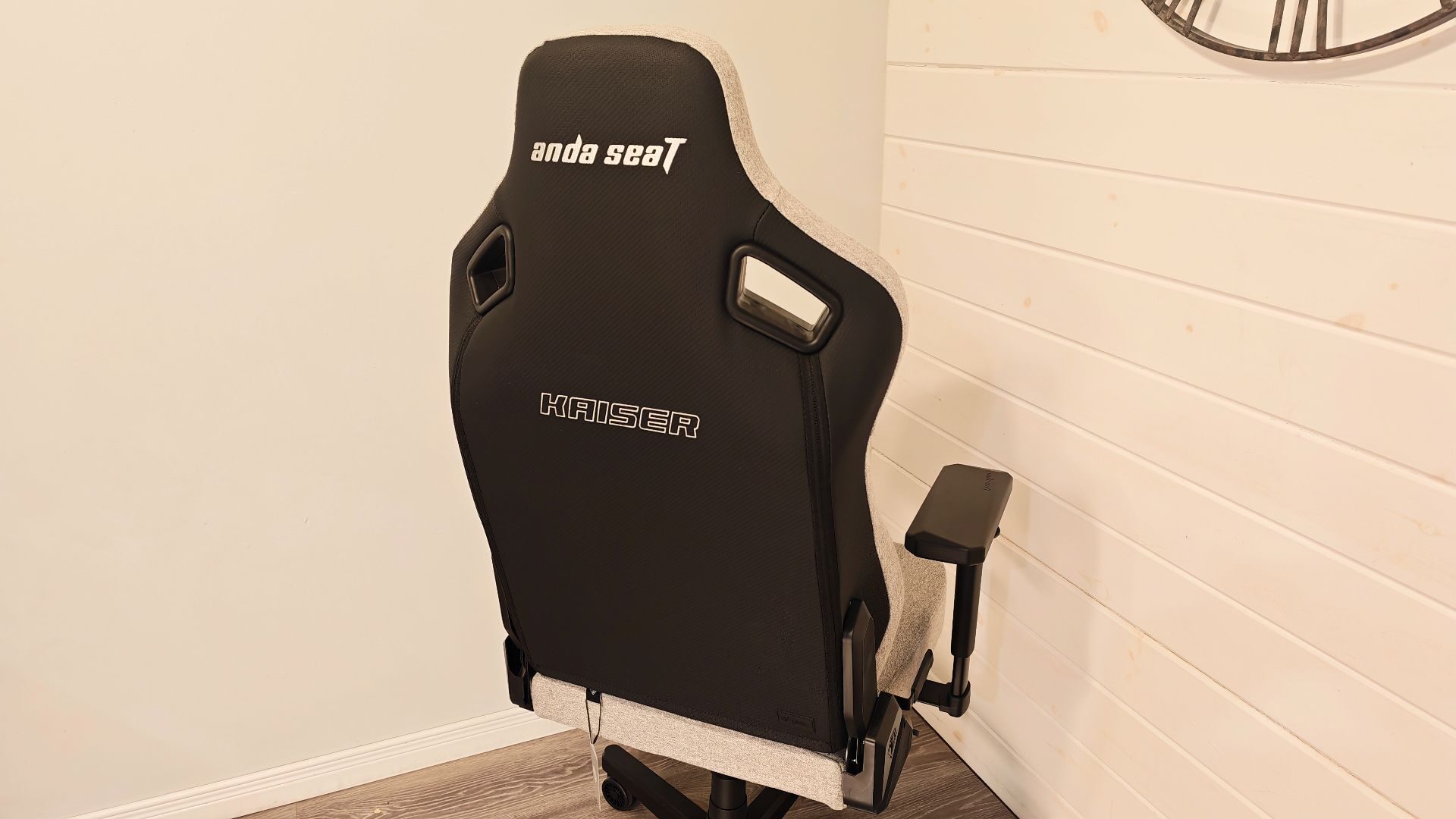 Anda Seat Kaiser 3E Xl Gaming Chair Review Anda Seat Kaiser 3E Xl Gaming Chair Review