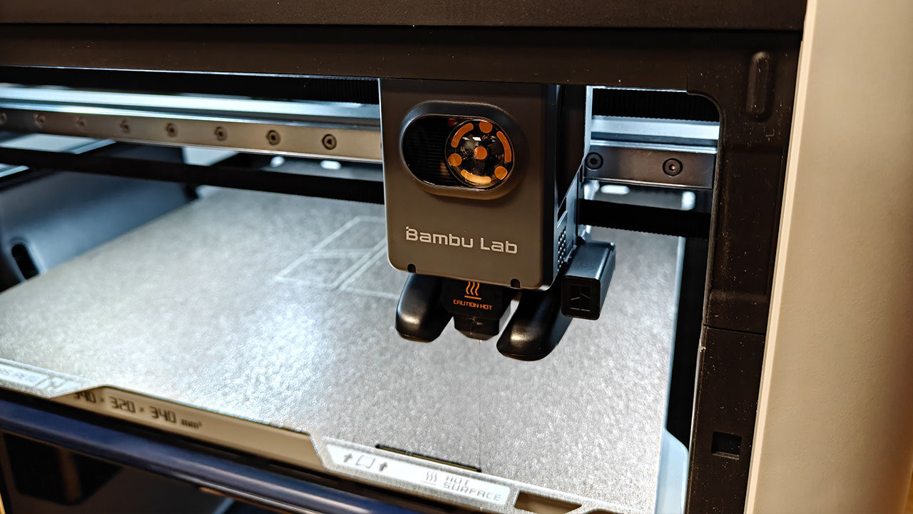 Bambu Lab H2S 3D Printer Review