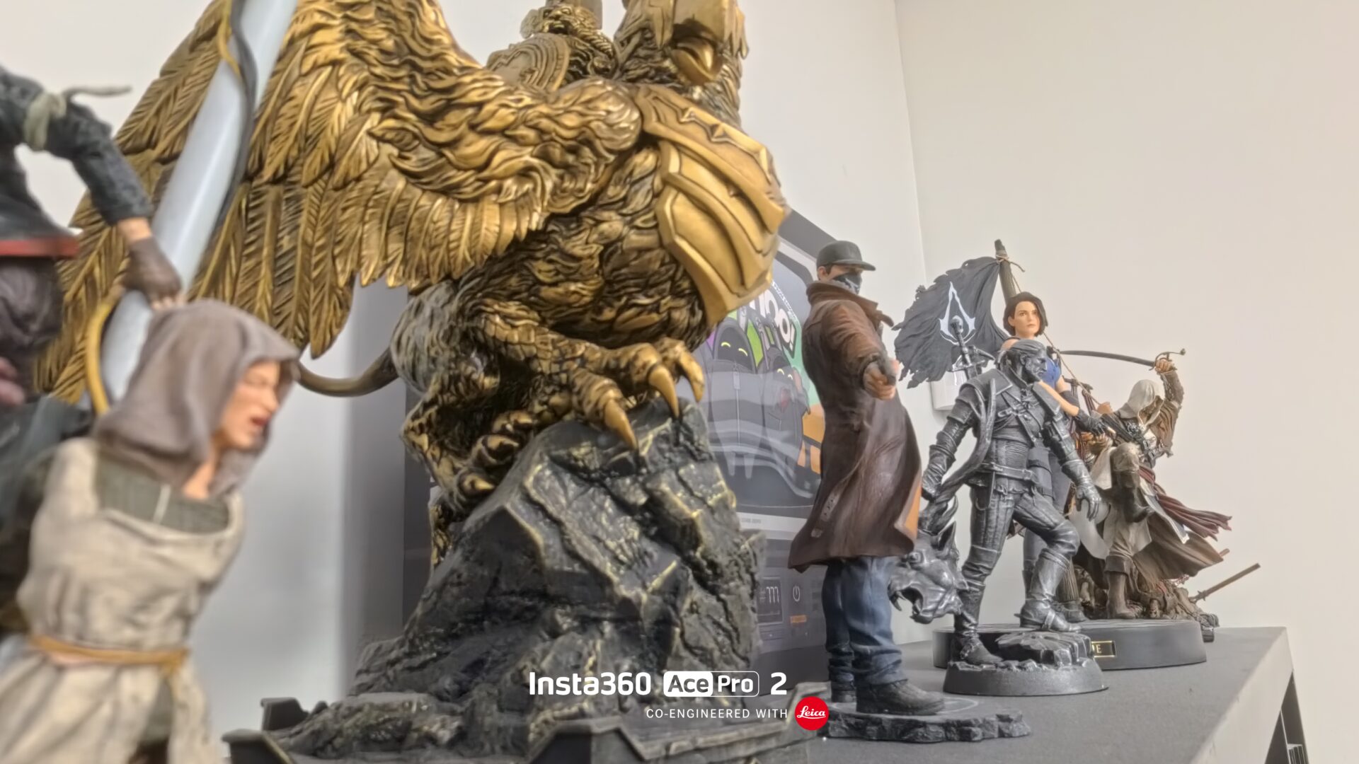 Insta360 Xplorer Grip Kit Review