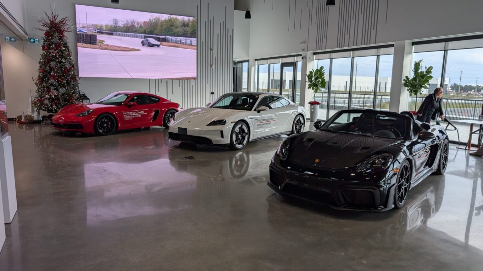 The Porsche Experience Centre Toronto Is Calling All Drivers!