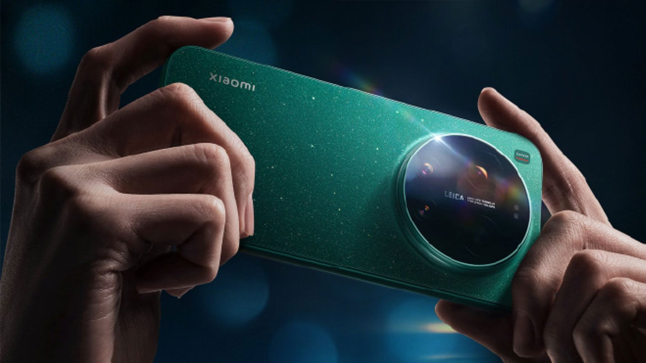 The Xiaomi 17 Ultra Shows What Happens When Phones Borrow From Real Cameras The Xiaomi 17 Ultra Shows What Happens When Phones Borrow From Real Cameras