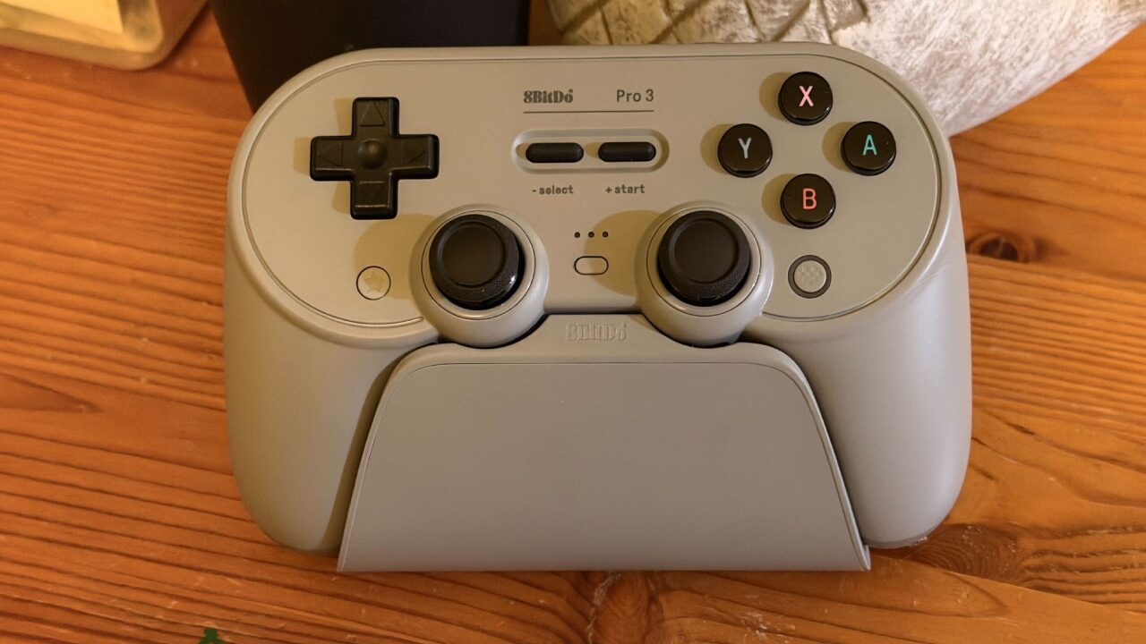 8Bitdo Pro 3 Bluetooth Controller Review