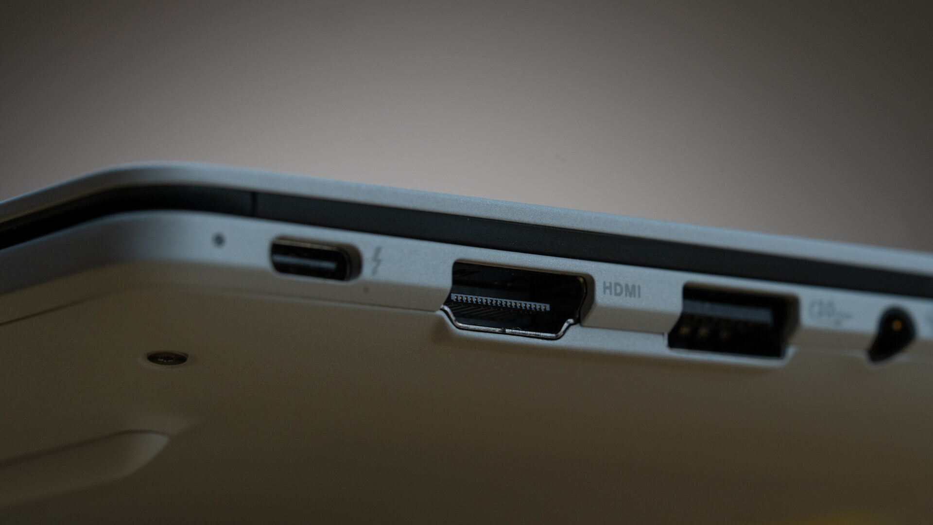 Asus Expertbook Ultra Laptop Review