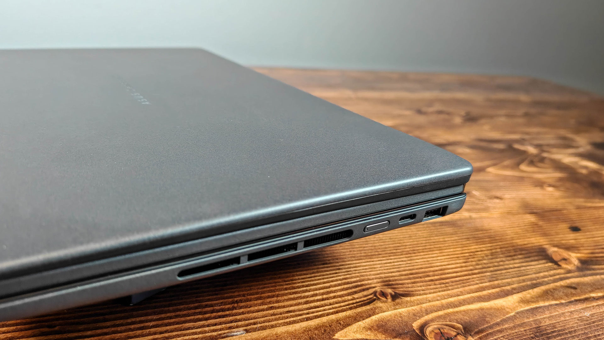 Asus Zenbook Duo (2026) Laptop Review