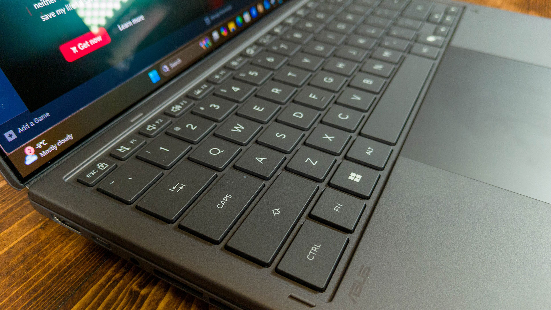 Asus Zenbook Duo (2026) Laptop Review