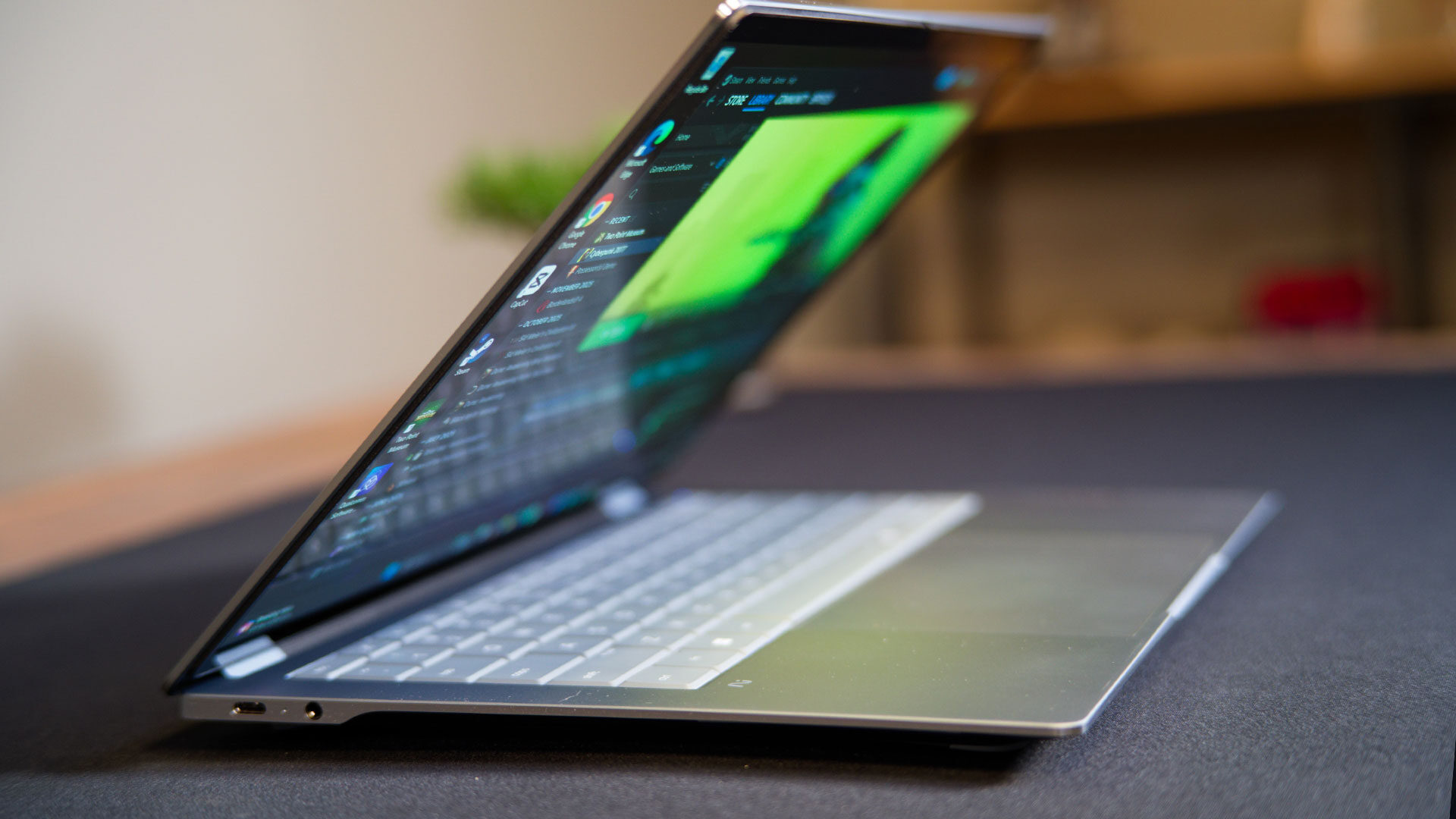 CES 2026: HP OmniBook Ultra 14 Preview - Solid Performer