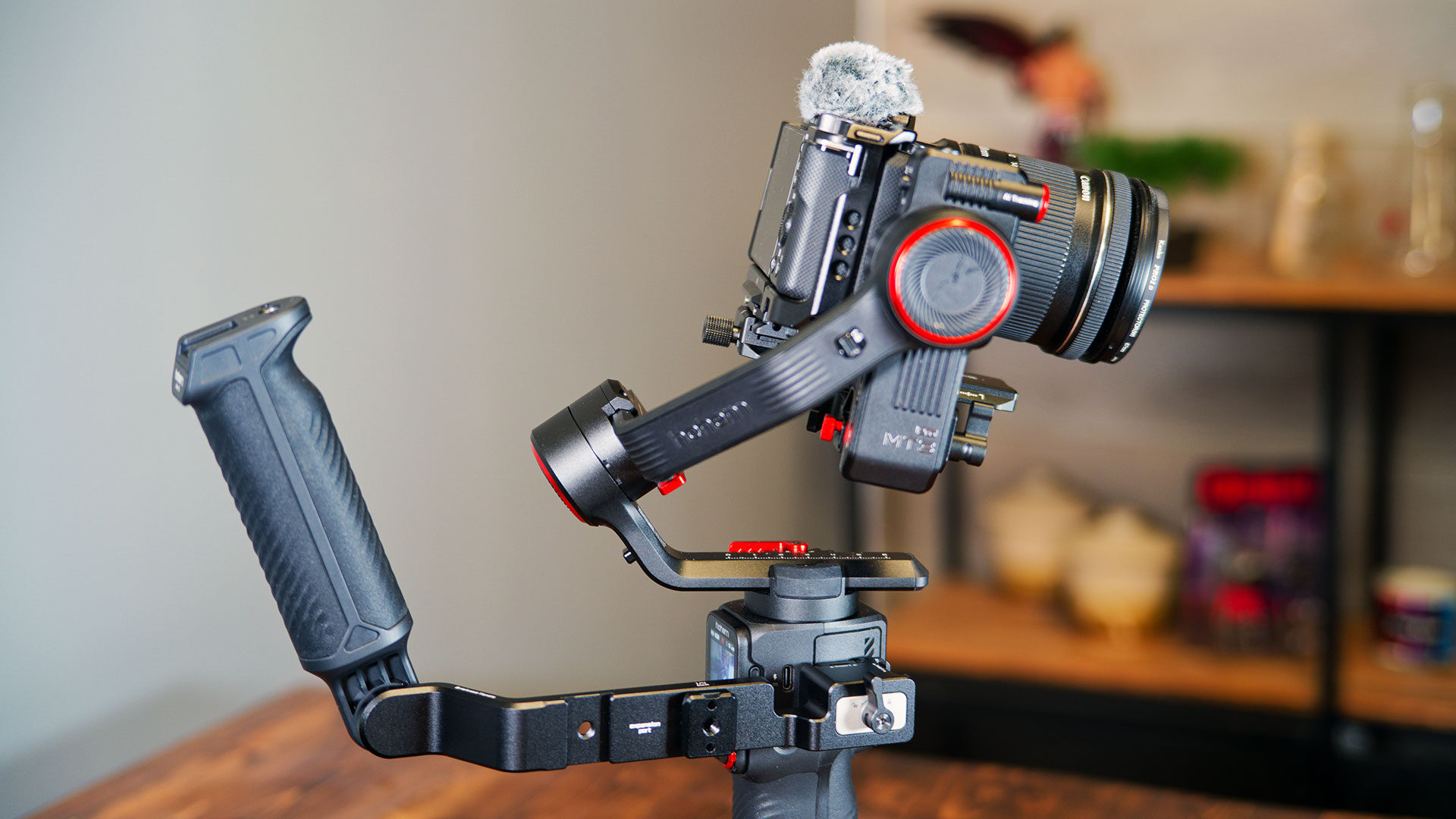 Hohem Isteady Mt3 Pro Ai Stabilizer Review Hohem Isteady Mt3 Pro Gimbal Review