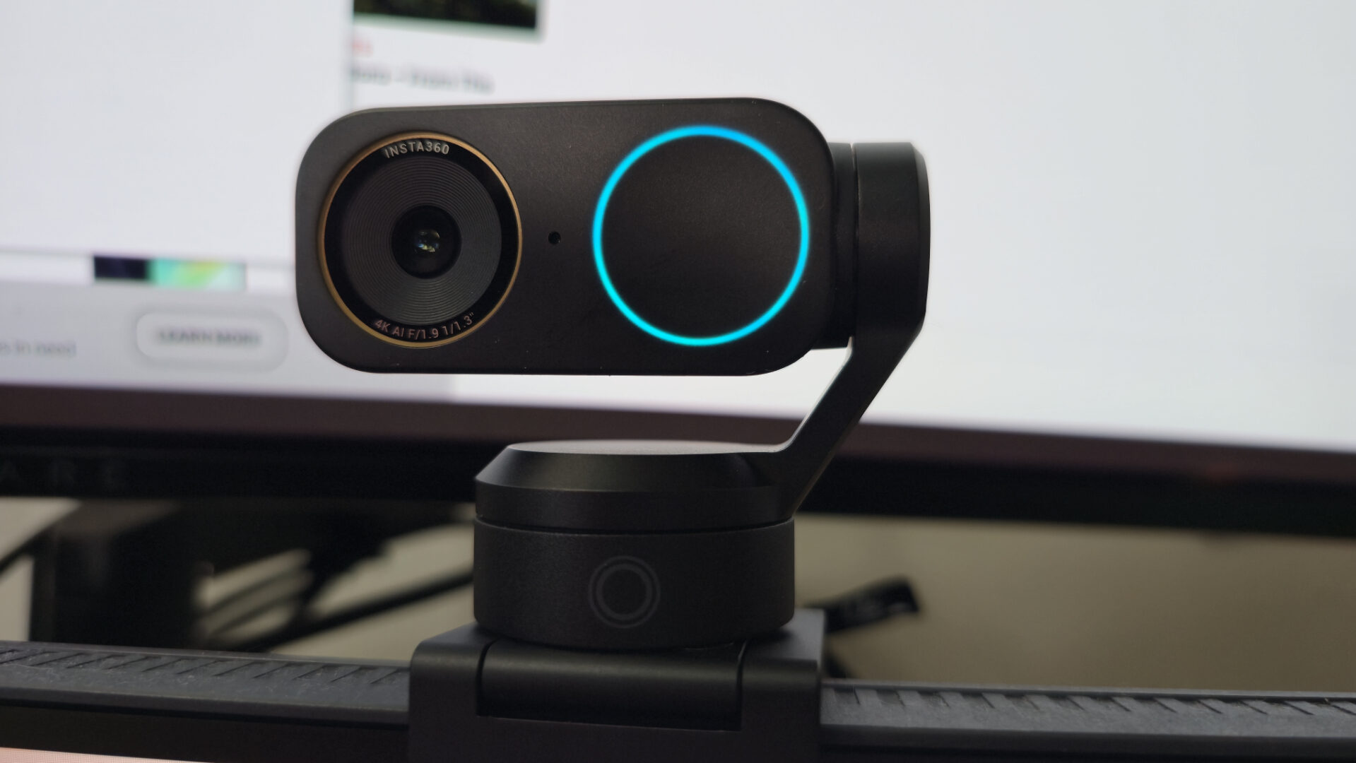 Insta360 Link 2 Pro Webcam Review
