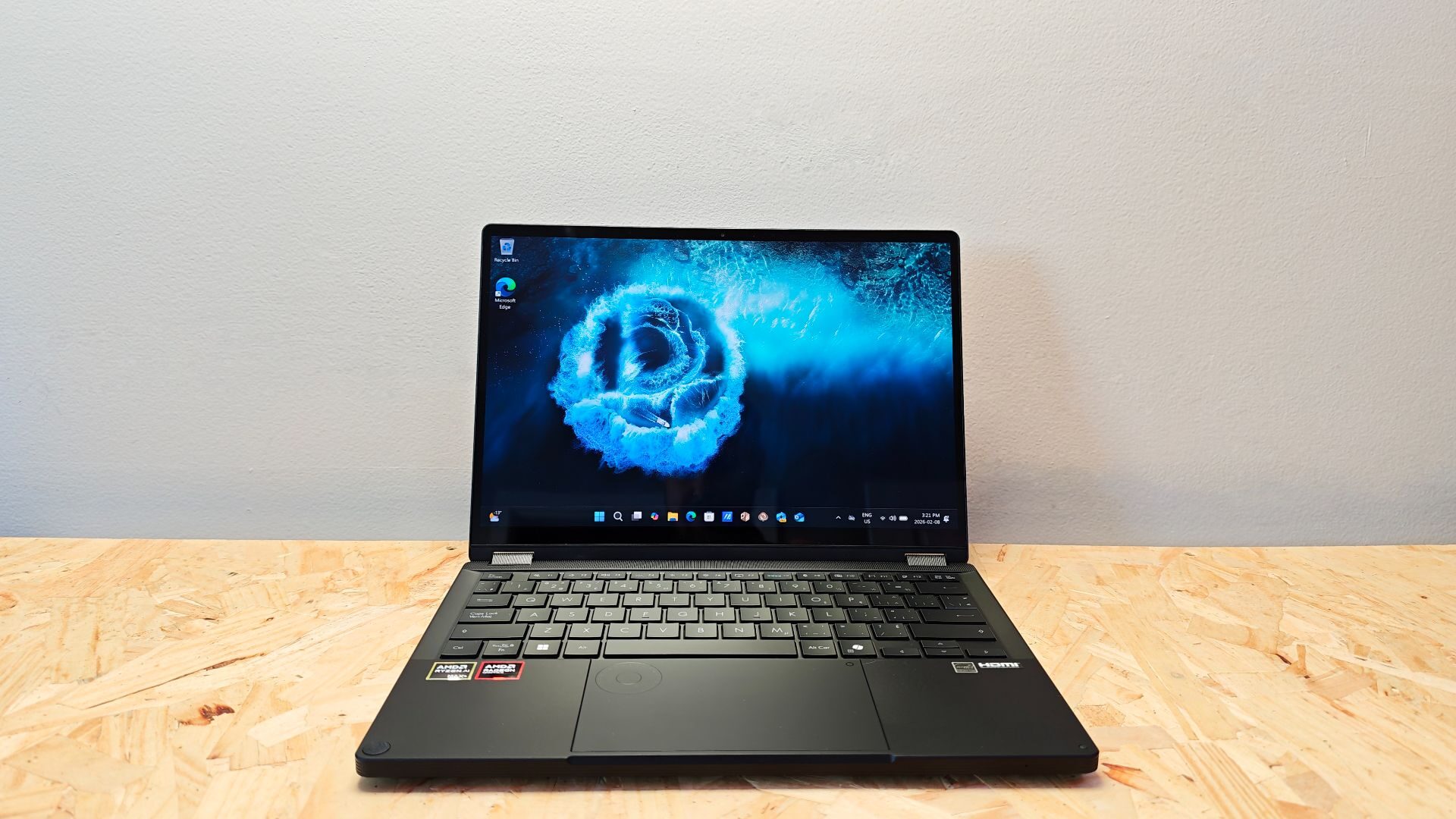 Windowsノート本体 ProArt GoPro PX13 Ryzen AI Max+ 395 128G ASUS ProArt GoPro Edition 13