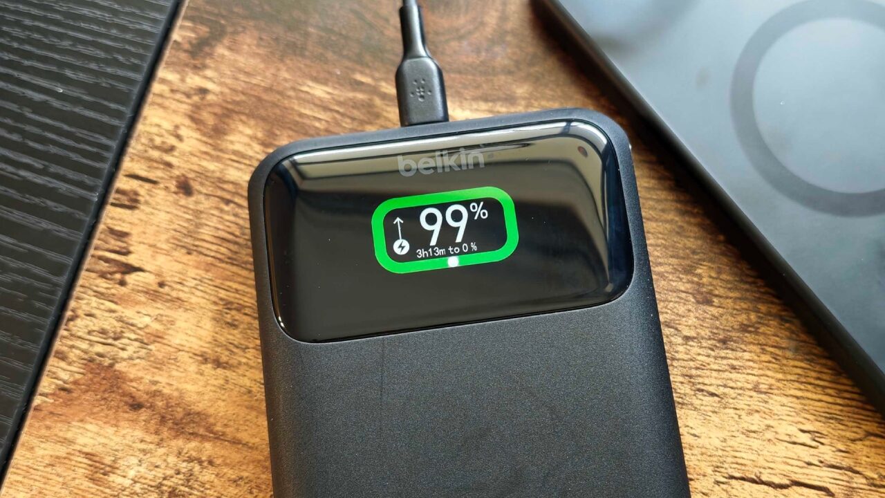 Belkin Boostcharge Pro 3-Port Laptop Power Bank 20K Review